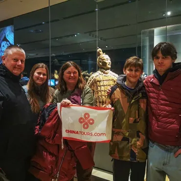 13-Day Beijing-Xi’an-Chengdu-Guilin-Shanghai Tour