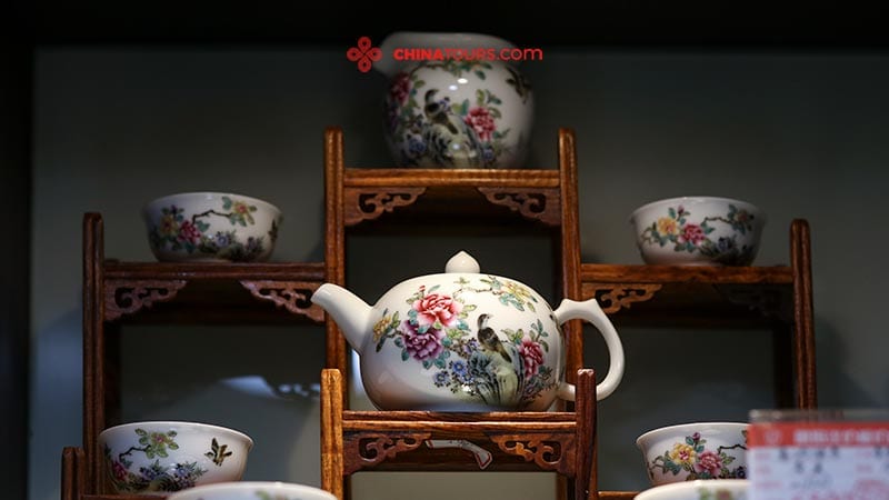 Jingdezhen Porcelain Artware Co. Shanghai Tours