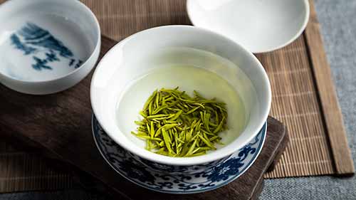 Best Chinese tea-Xinyang Maojian