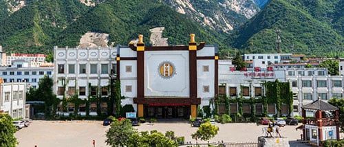 84 Hua Mountain Inn 1