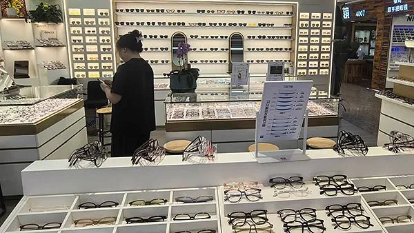 Shopping in Shanghai